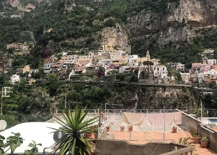 A Casa Dei Sasso Posizione A Semesterbostad Positano